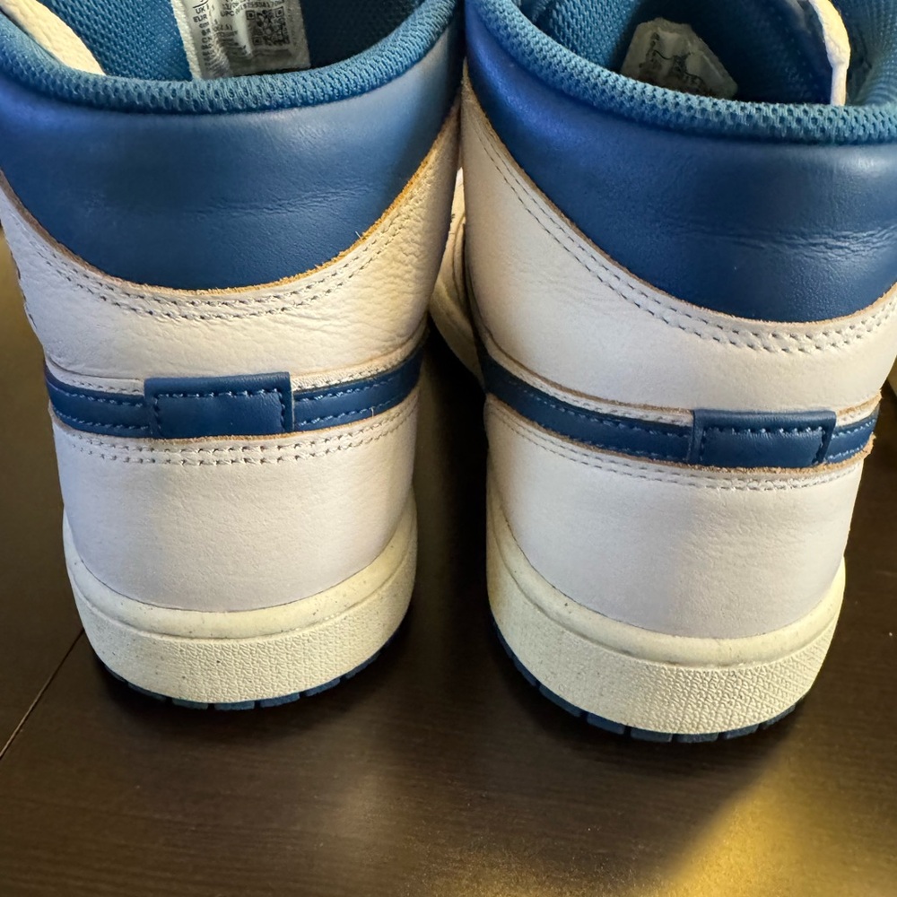 Nike White and Blue High-Top Sneakers - Picture 12 of 12